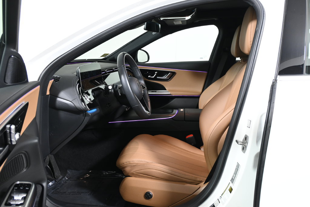 Certified 2026 Mercedes-Benz E 350 4MATIC Sedan image 3