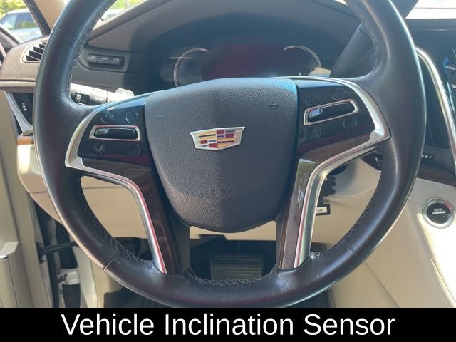 Used 2016 Cadillac Escalade ESV Luxury AWD/4WD image 20