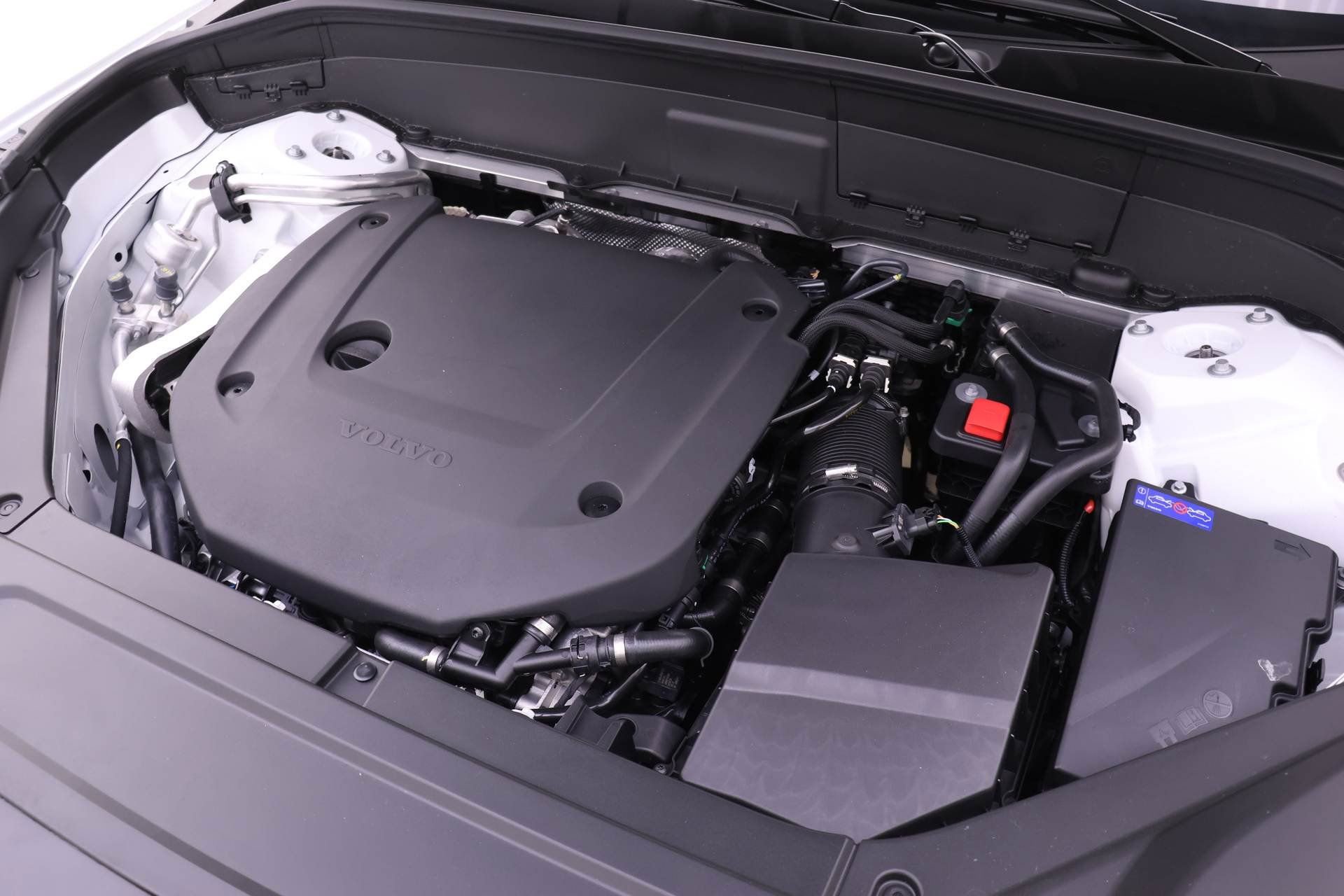 New 2026 Volvo XC90 B6 Ultra w/ Protection Package image 16