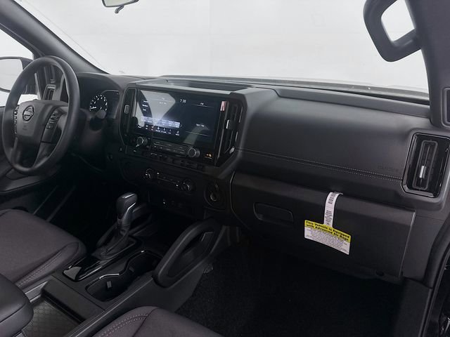 Used 2026 Nissan Frontier SV w/ Tow Package RWD image 27