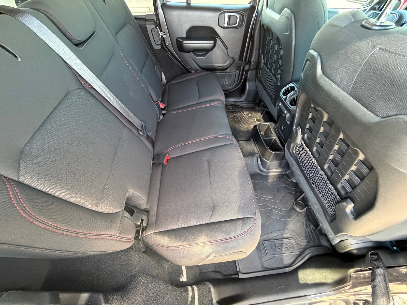 Used 2020 Jeep Wrangler Unlimited Rubicon image 12