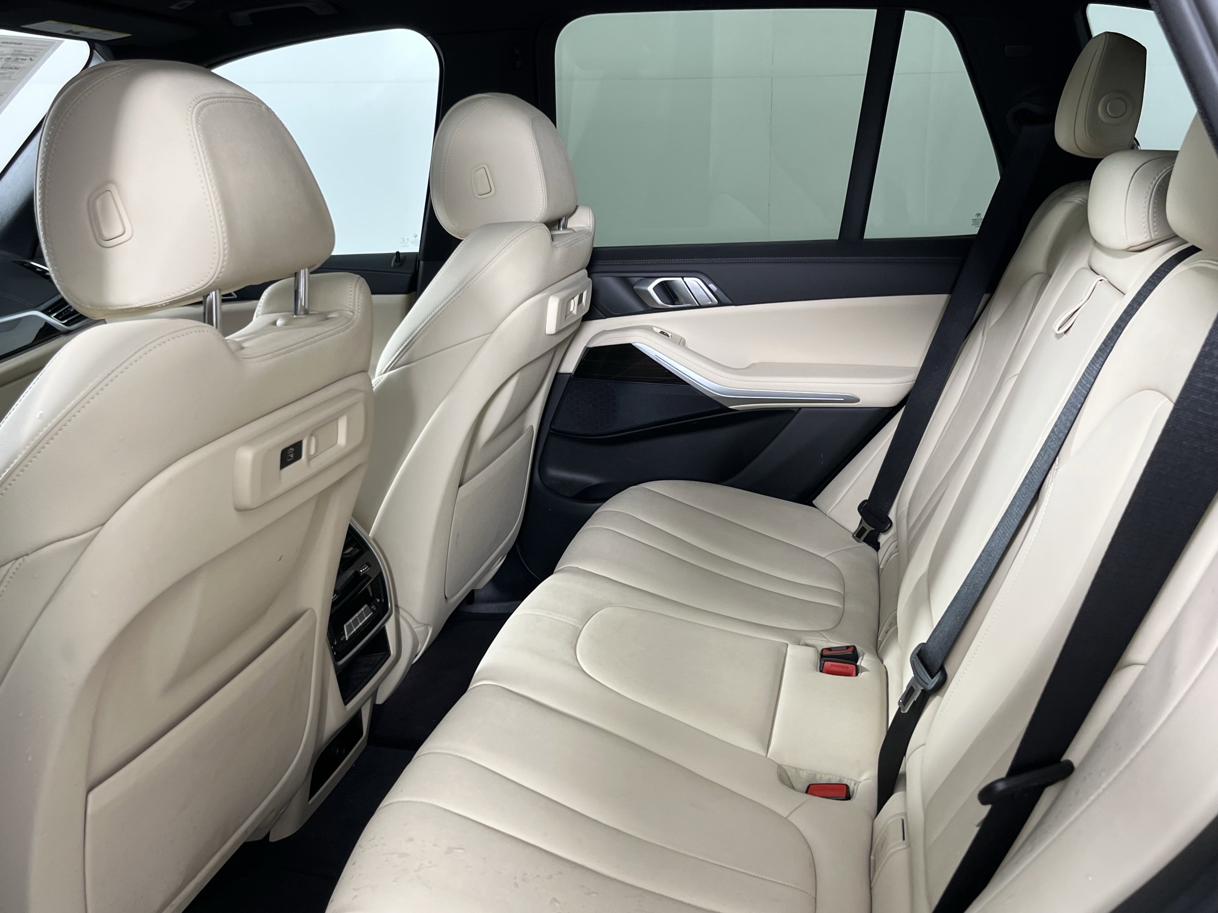 Used 2021 BMW X5 xDrive40i w/ Premium Package 2 image 14