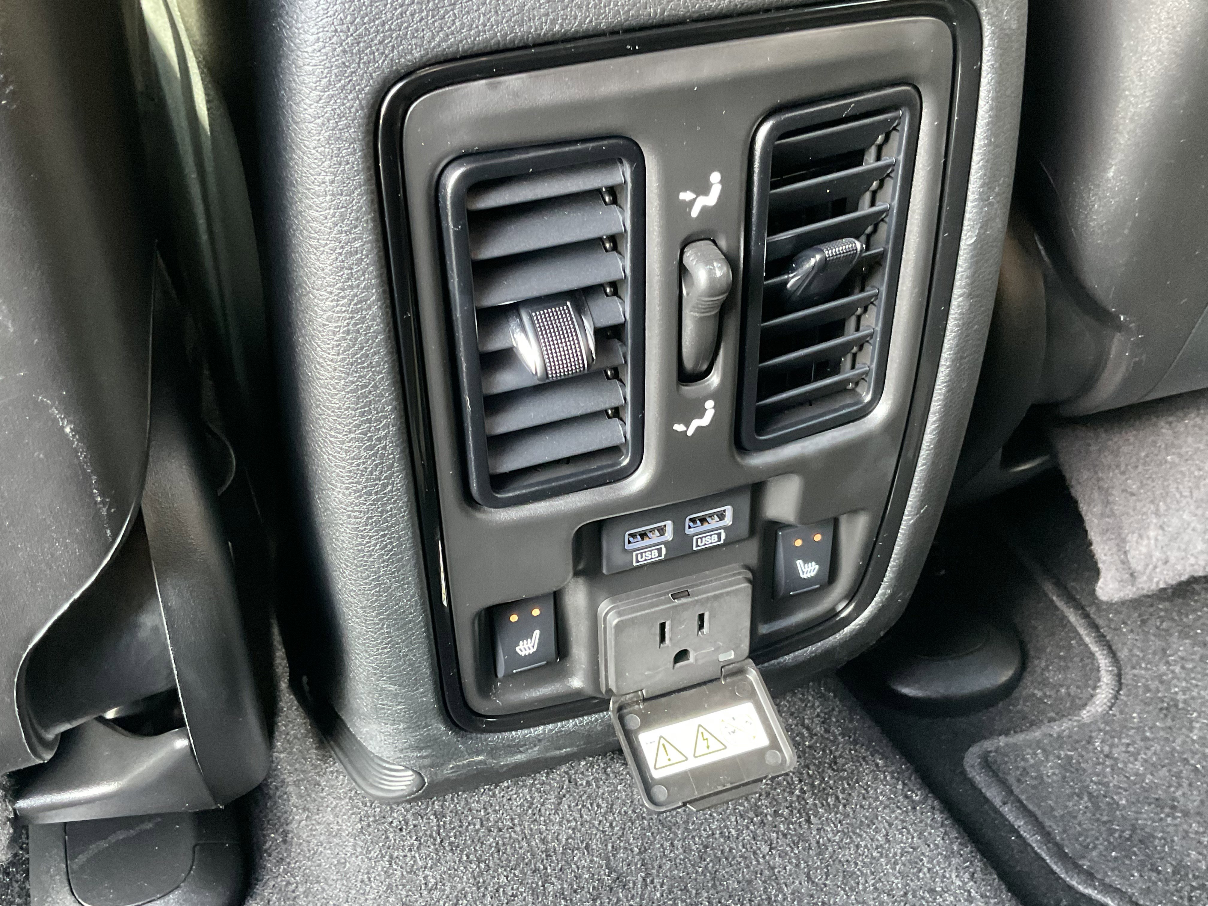 Used 2025 Dodge Durango R/T image 36