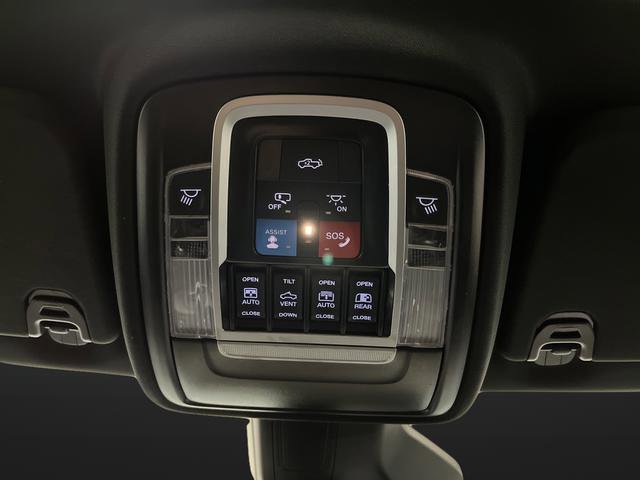 Certified 2025 RAM 1500 Limited image 28