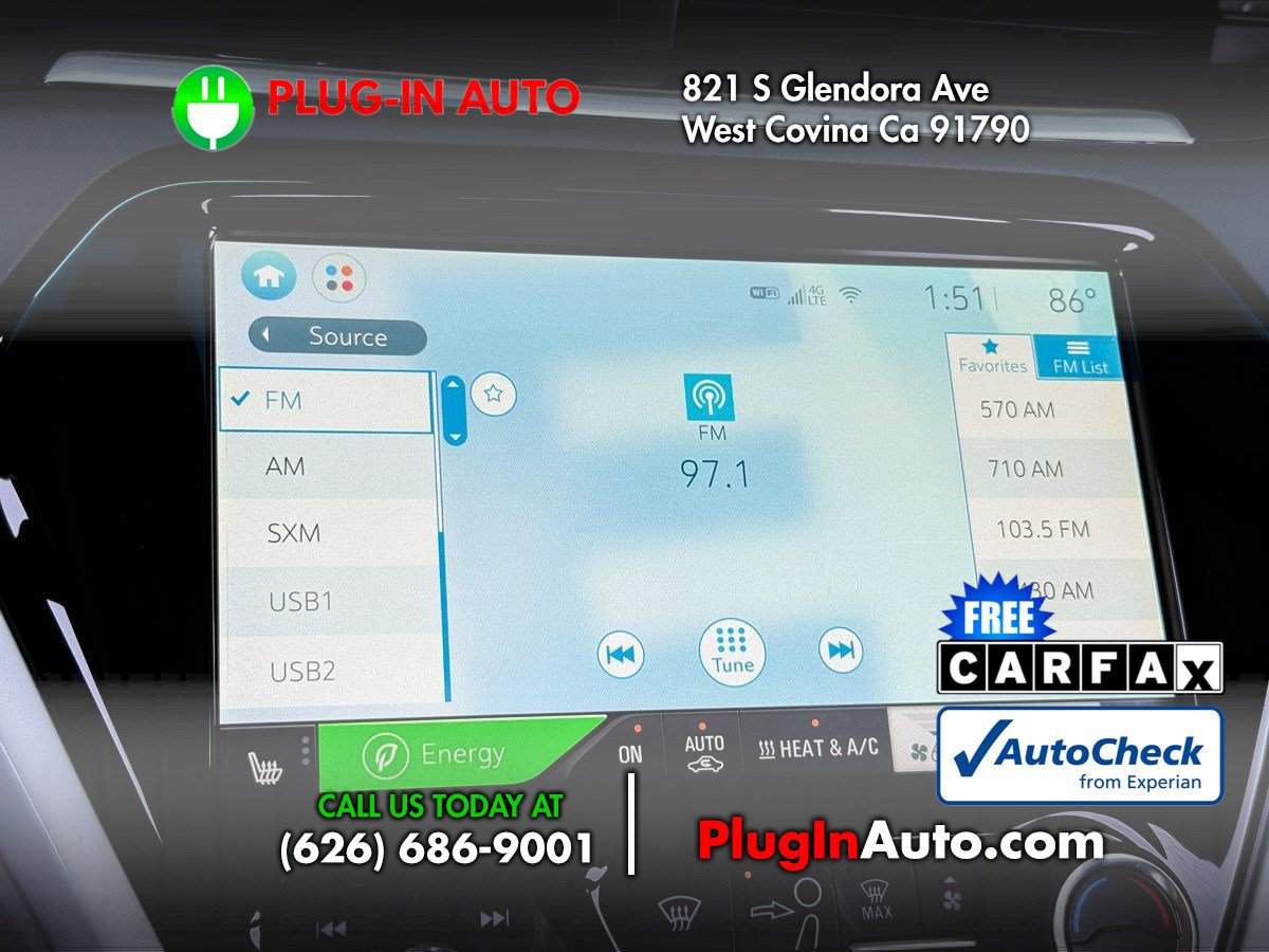 Used 2018 Chevrolet Bolt LT FWD image 24