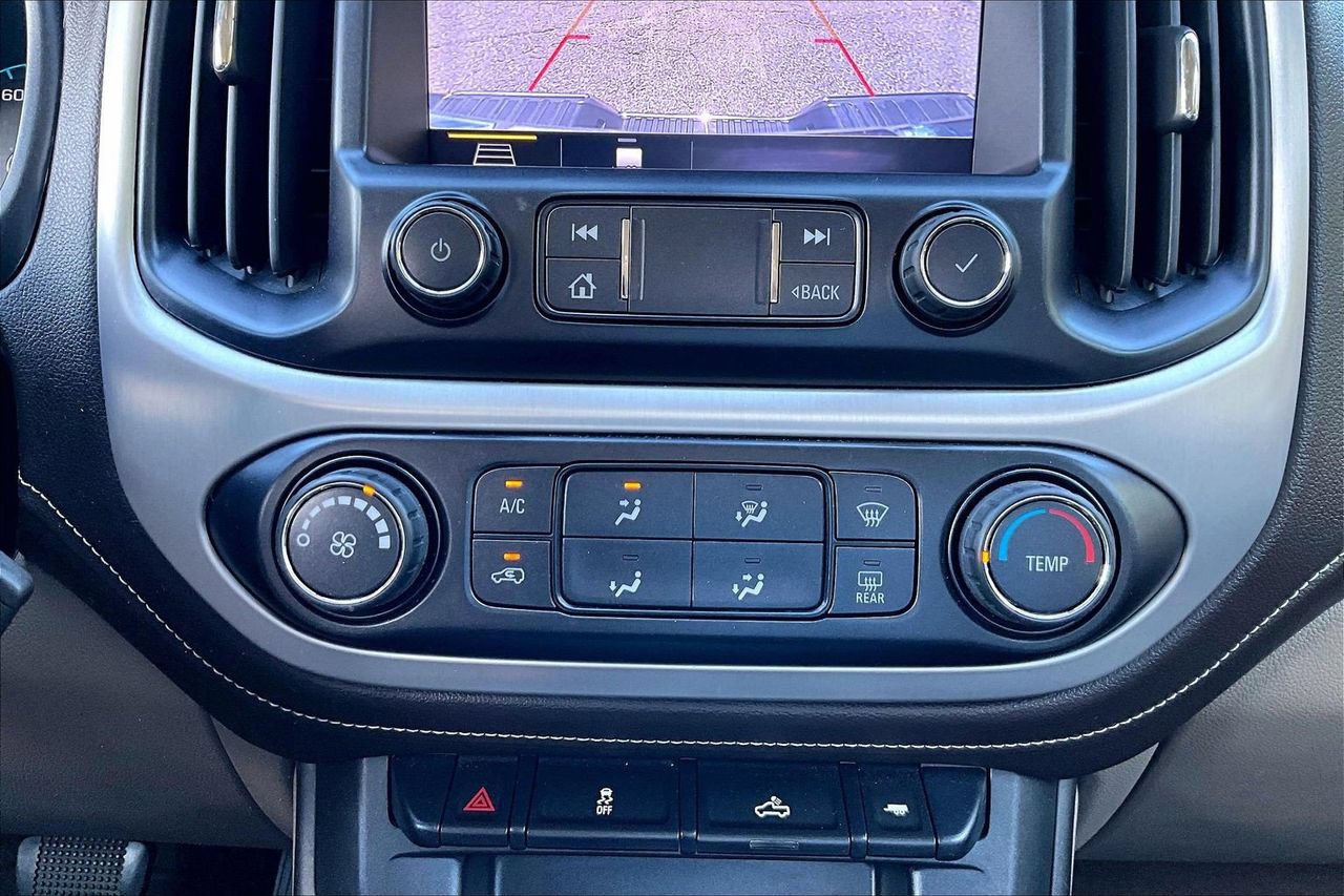 Used 2020 GMC Canyon SLE w/ Elevation Edition AWD/4WD image 17