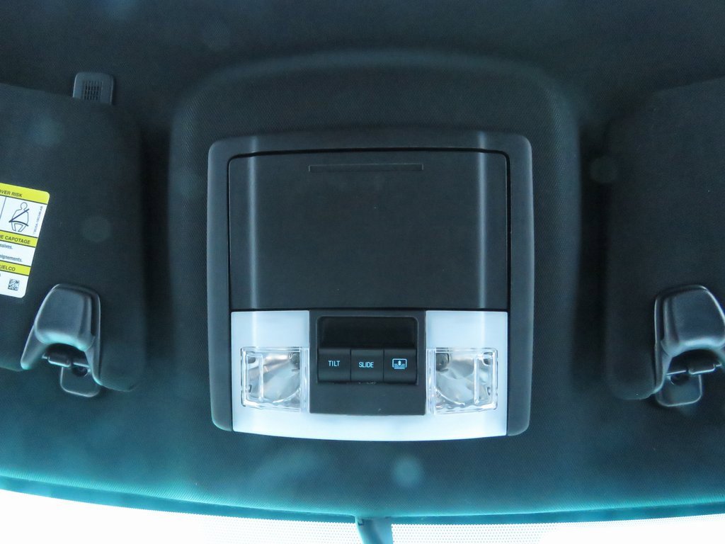 Used 2017 Ford Explorer XLT w/ Equipment Group 202A image 28