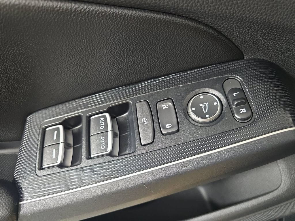 Used 2022 Honda Civic Touring image 24