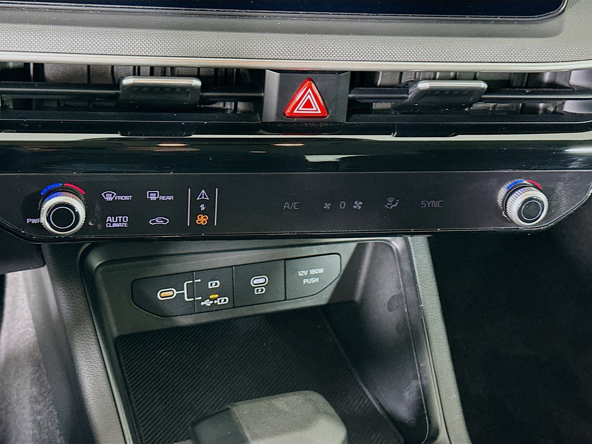 Used 2025 Kia K5 LXS image 23