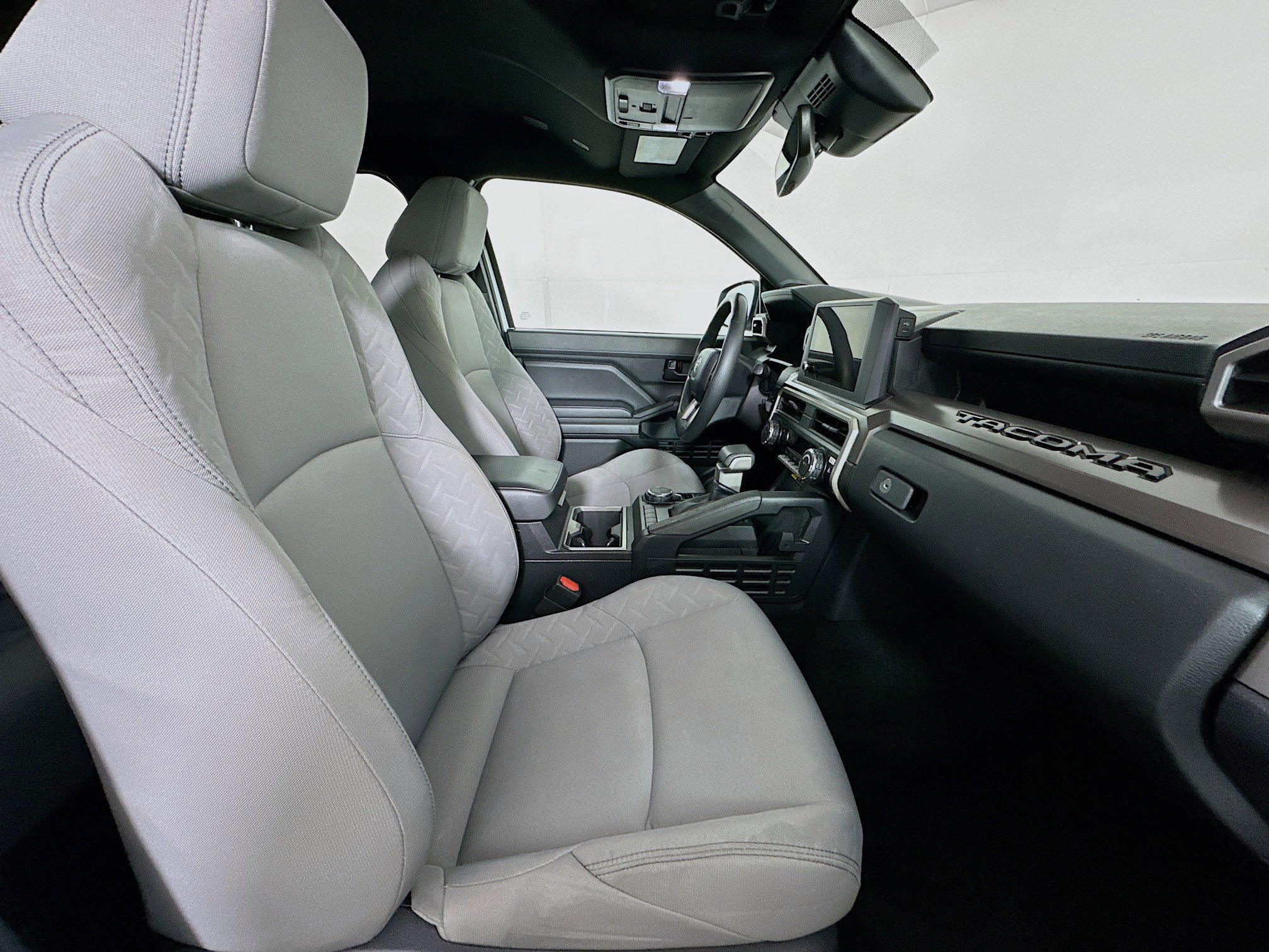 Used 2024 Toyota Tacoma SR5 image 29