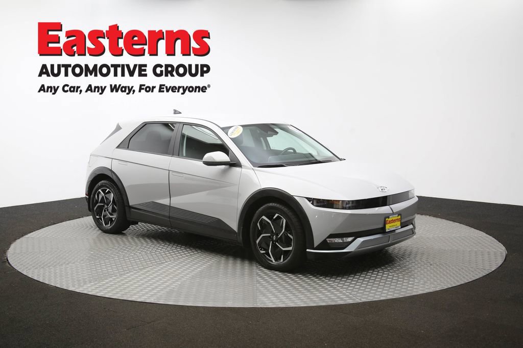 Used 2023 Hyundai Ioniq 5 SE image 45