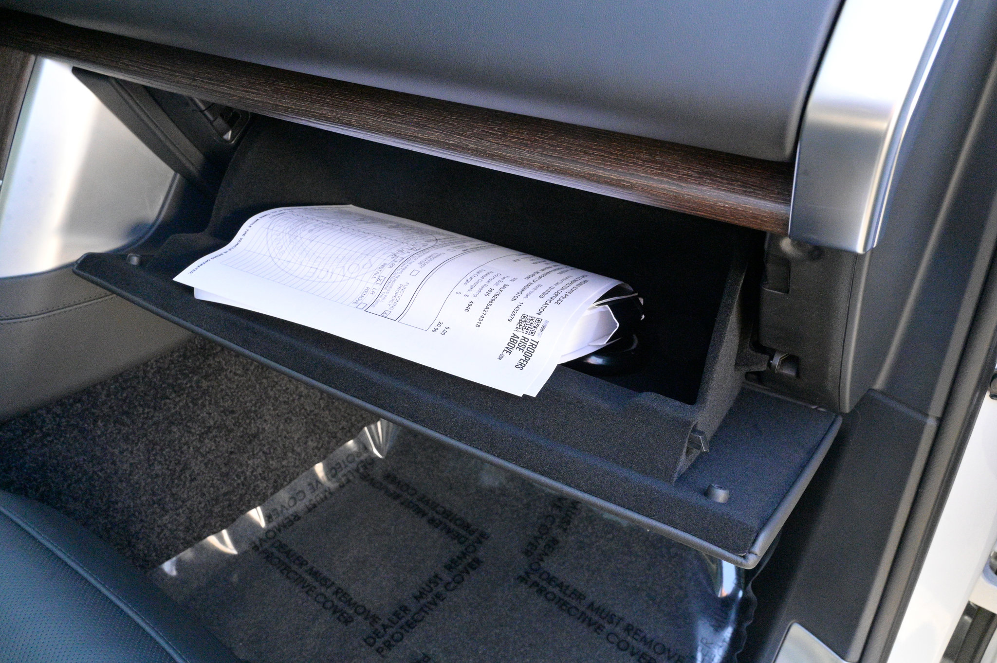 Used 2025 Land Rover Range Rover Long Wheelbase Autobiography image 57