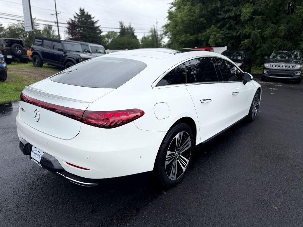Used 2023 Mercedes-Benz EQS 450+ Sedan image 3
