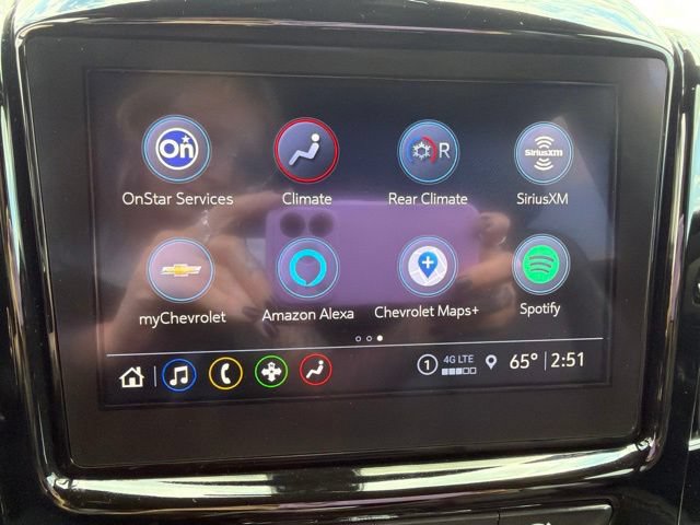 Used 2023 Chevrolet Traverse LT AWD/4WD image 17