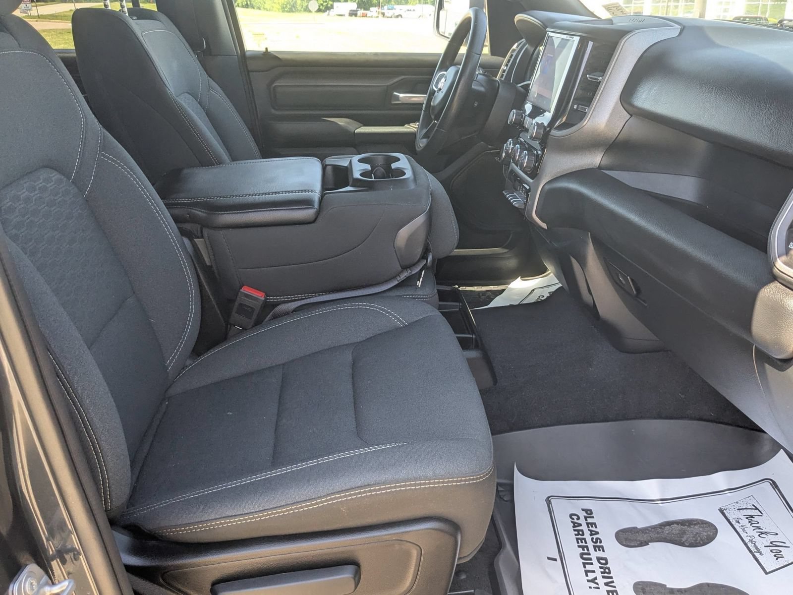 Used 2025 RAM 1500 Warlock AWD/4WD image 36