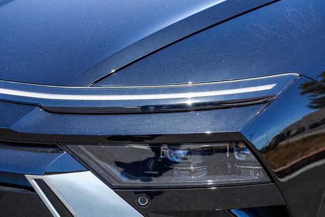 New 2026 Hyundai Sonata Limited FWD image 8