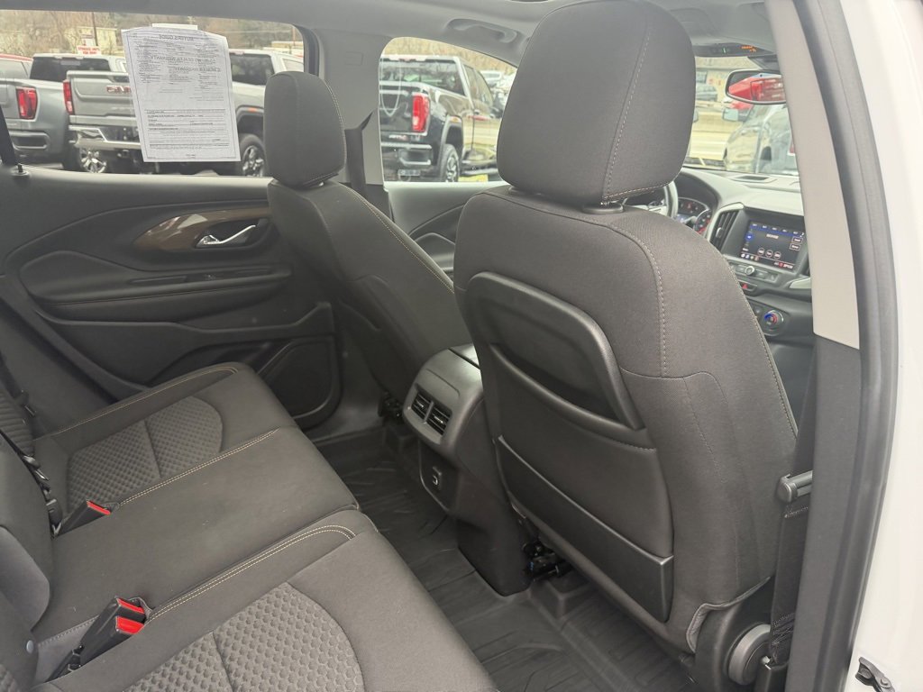 Used 2020 GMC Terrain SLE w/ Driver Convenience Package image 18