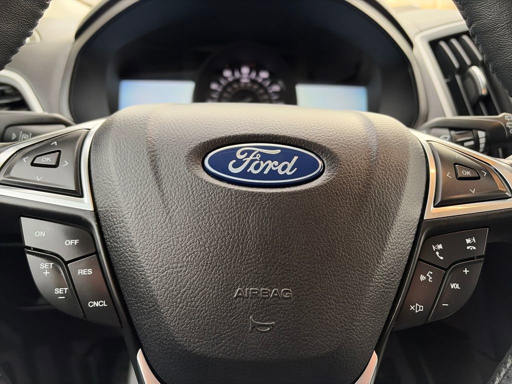 Used 2024 Ford Edge SEL w/ Convenience Package image 30