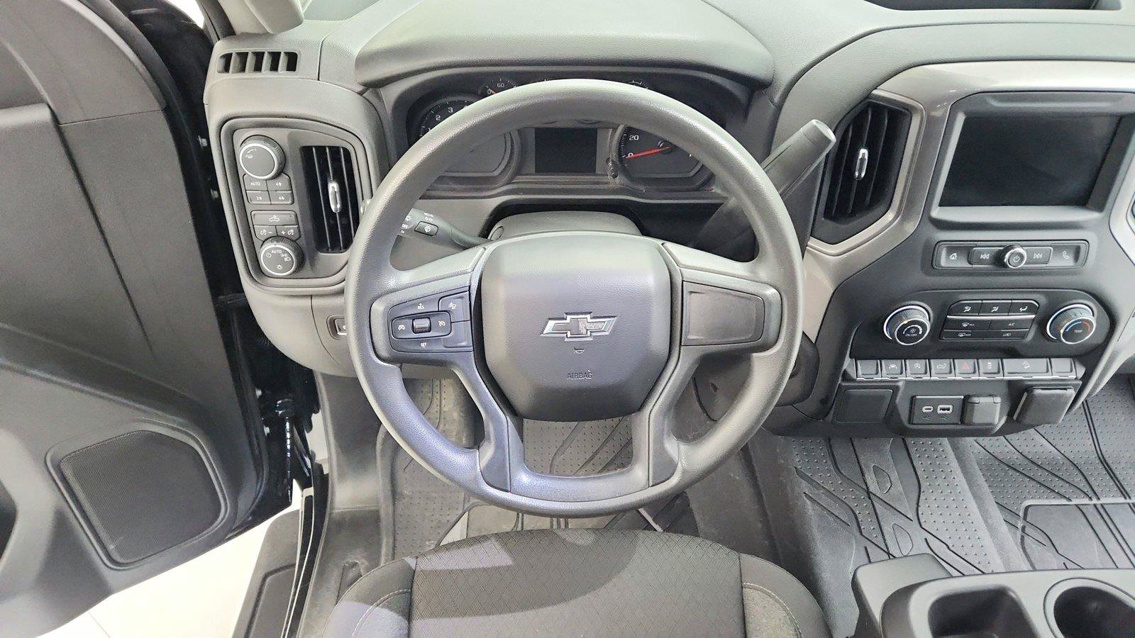 Used 2025 Chevrolet Silverado 1500 Custom Trail Boss AWD/4WD image 16