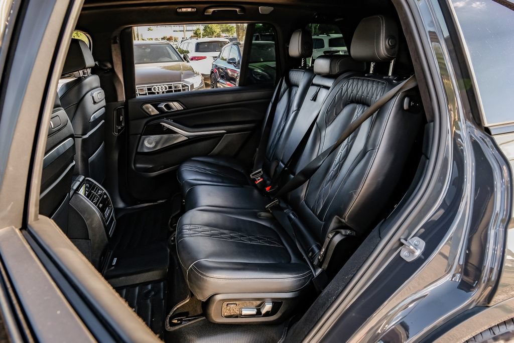 Used 2023 BMW X7 M60i w/ Executive Package AWD/4WD image 44