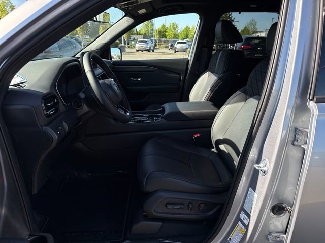 New 2026 Honda Pilot Black Edition image 15