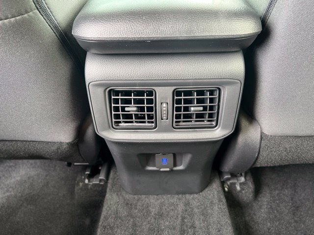 Used 2024 Toyota RAV4 LE AWD/4WD image 28