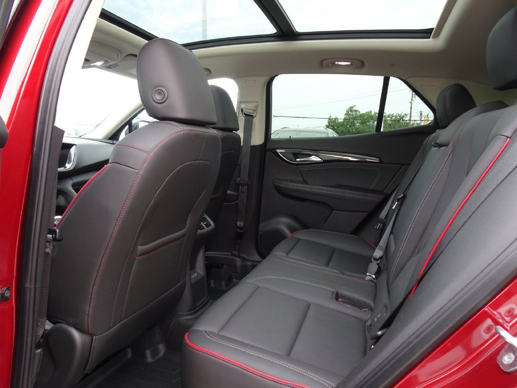 Used 2023 Buick Envision Essence w/ Sport Touring Package FWD image 15