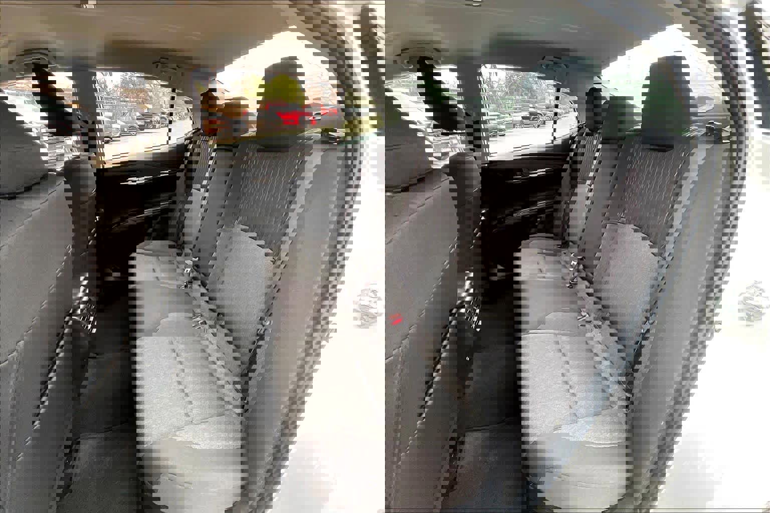 Used 2025 Toyota Camry LE w/ Convenience Package image 20