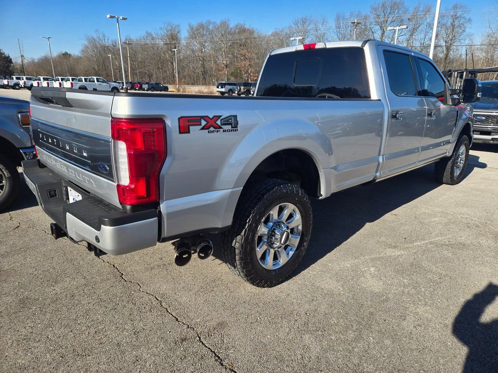Used 2019 Ford F350 Platinum w/ Platinum Ultimate Package AWD/4WD image 4