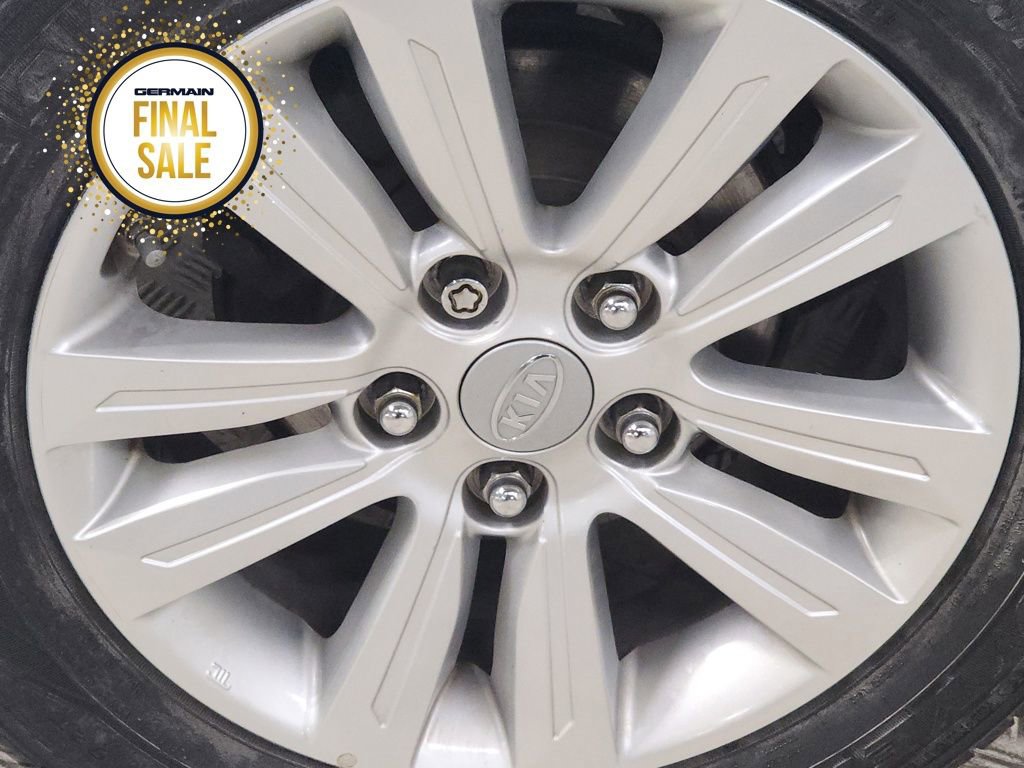 Used 2010 Kia Optima EX image 10