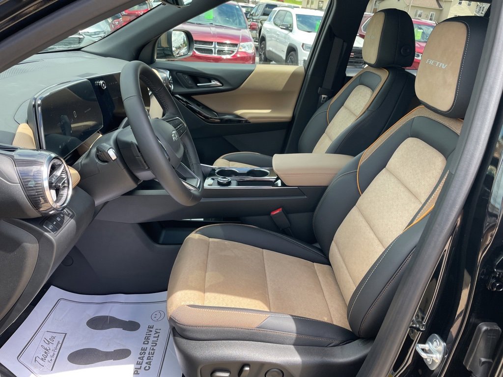New 2026 Chevrolet Equinox ACTIV w/ Convenience Package III image 3