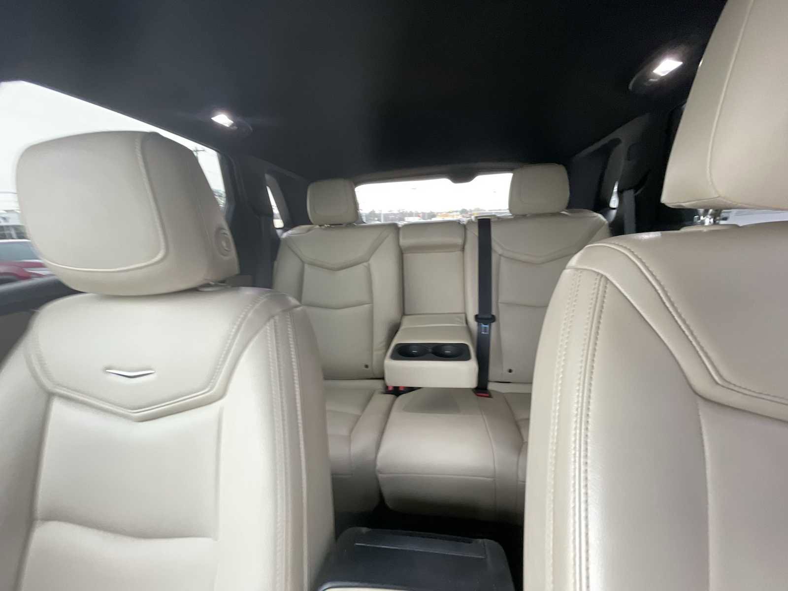 Certified 2017 Cadillac XT5 FWD image 19