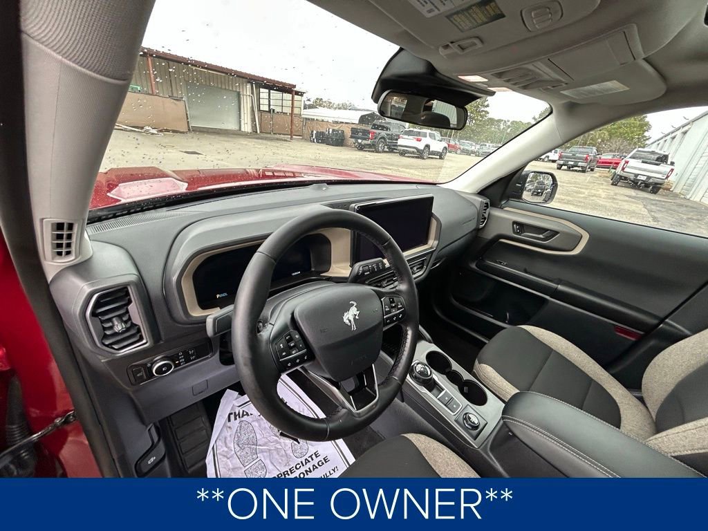 Used 2025 Ford Bronco Sport Big Bend w/ Convenience Package image 2