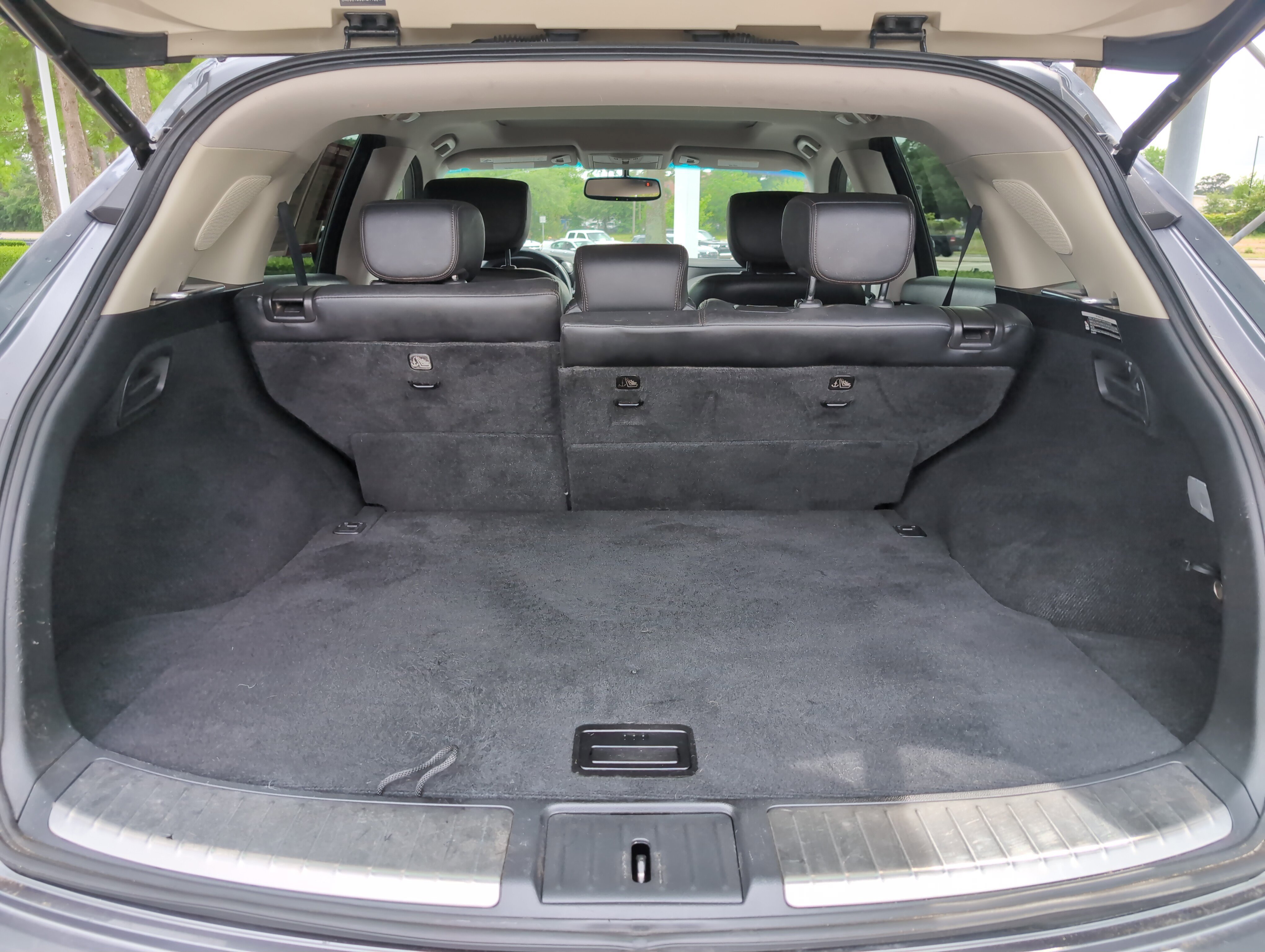 Used 2017 INFINITI QX70 AWD image 31