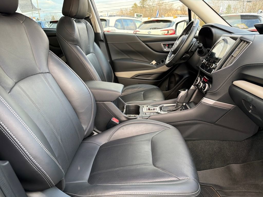 Certified 2023 Subaru Forester Limited image 39