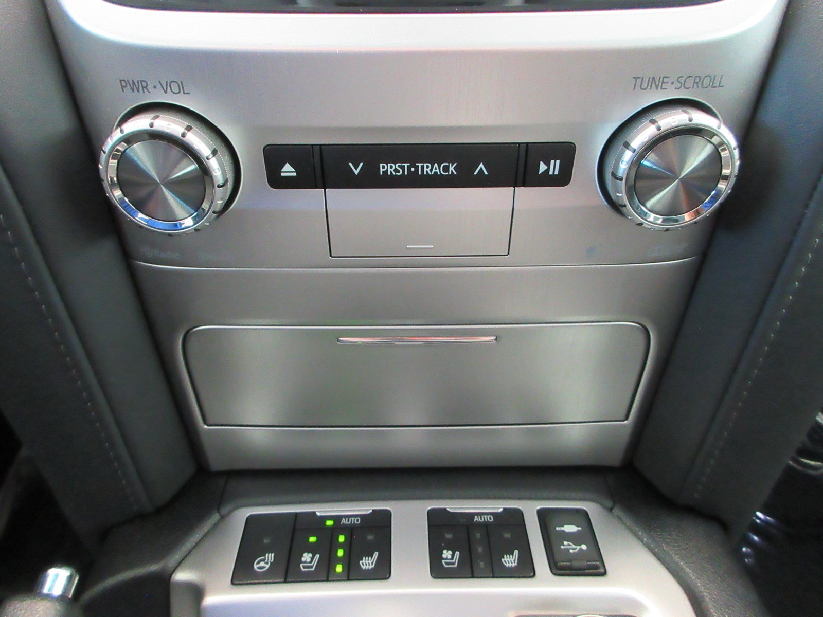 Used 2021 Toyota Land Cruiser AWD/4WD image 49