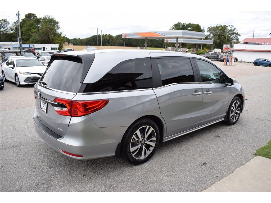 Used 2024 Honda Odyssey Touring image 5