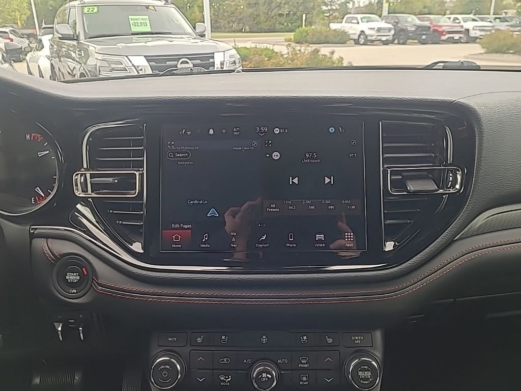 Used 2024 Dodge Durango GT image 22