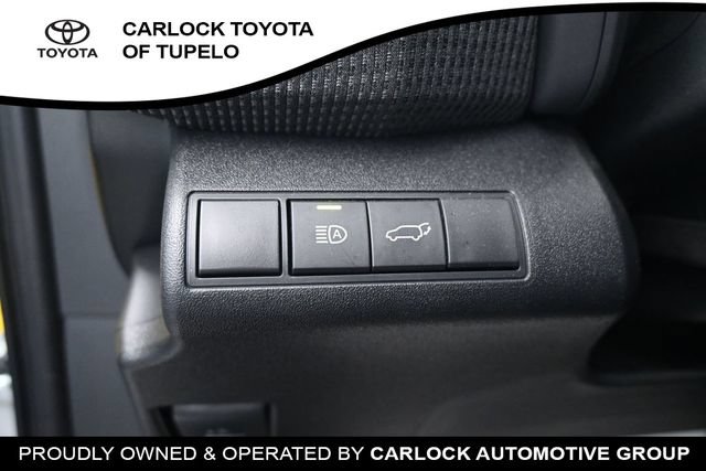 Used 2025 Toyota bZ4X FWD image 24