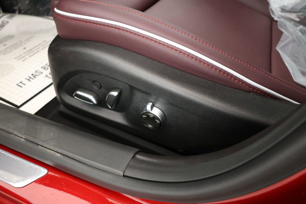 Used 2025 Cadillac CT4 Sport image 9