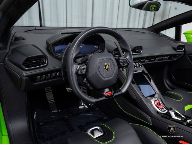 Used 2021 Lamborghini Huracan EVO RWD image 30