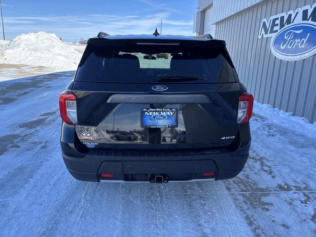Used 2023 Ford Explorer Timberline image 5