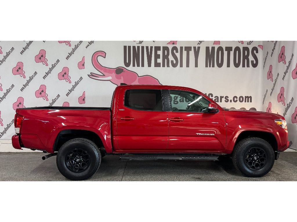 Used 2022 Toyota Tacoma SR5 w/ Technology Package image 9