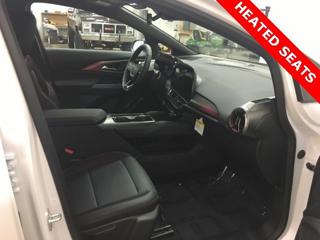 Used 2024 Chevrolet Equinox EV RS image 16