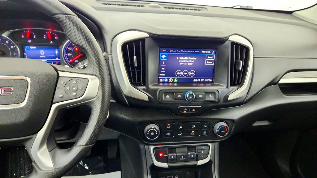 Used 2022 GMC Terrain SLE AWD/4WD image 17