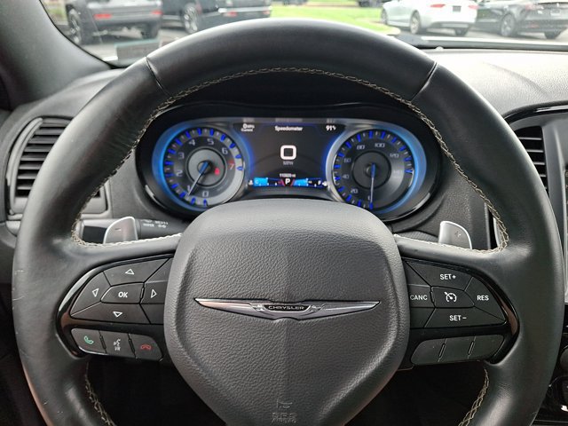 Used 2015 Chrysler 300 S AWD/4WD image 24