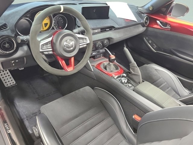 Used 2025 MAZDA MX-5 Miata RF Club RWD image 16
