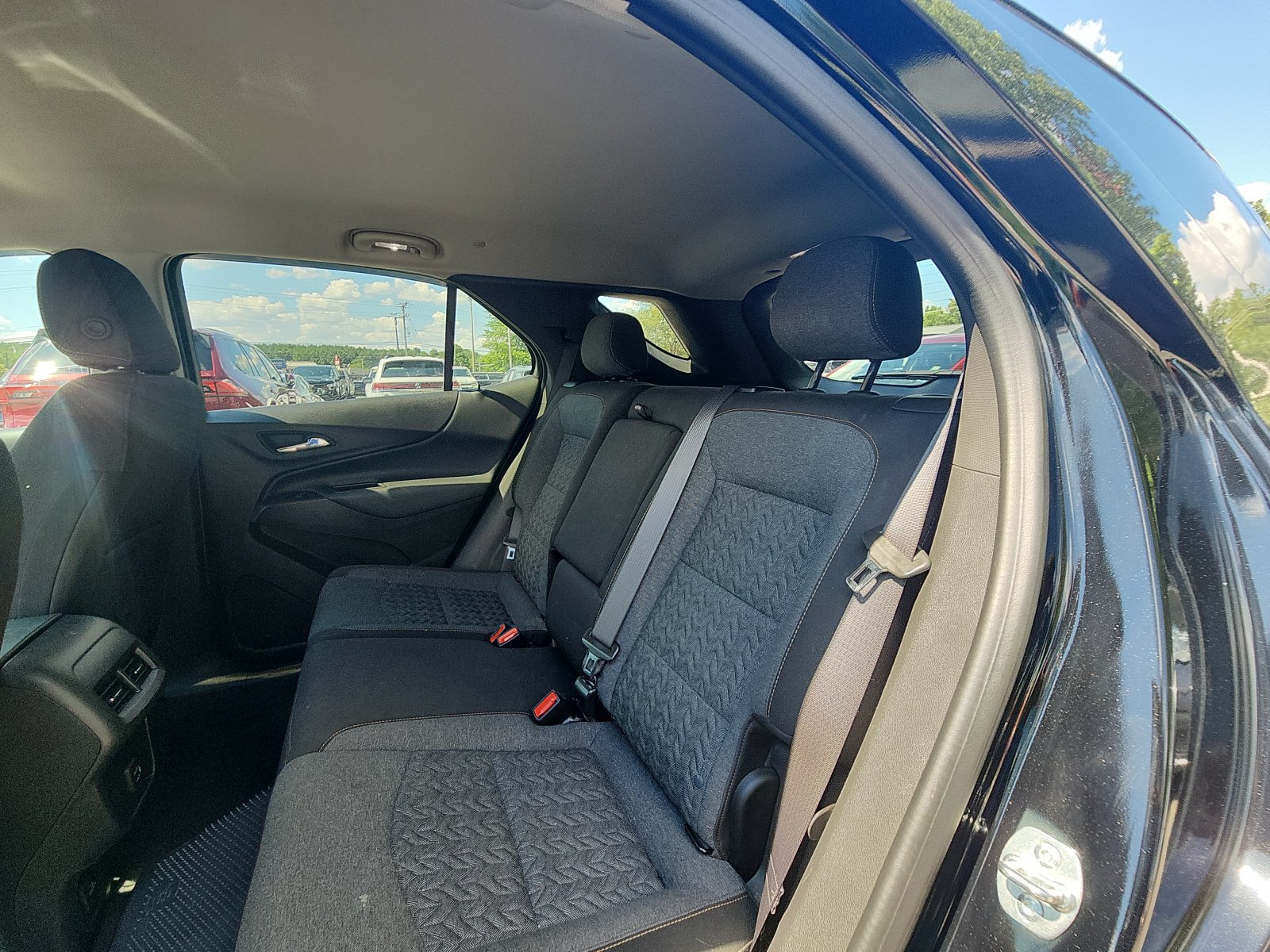 Used 2024 Chevrolet Equinox LT FWD image 19