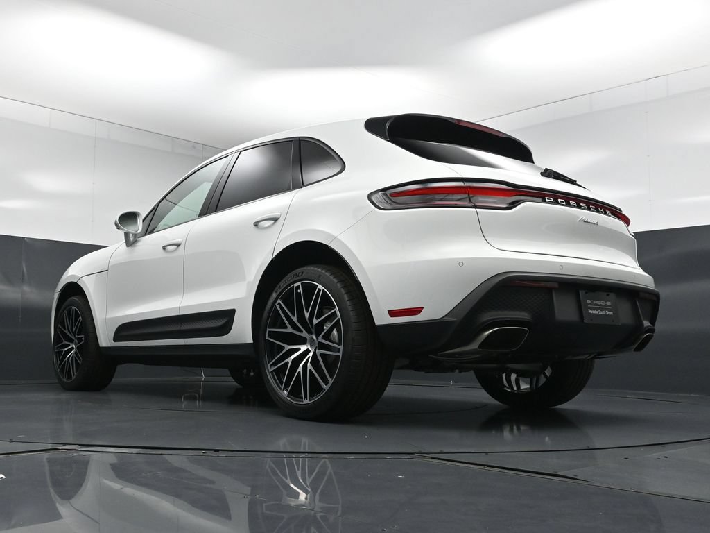 New 2026 Porsche Macan AWD/4WD image 27