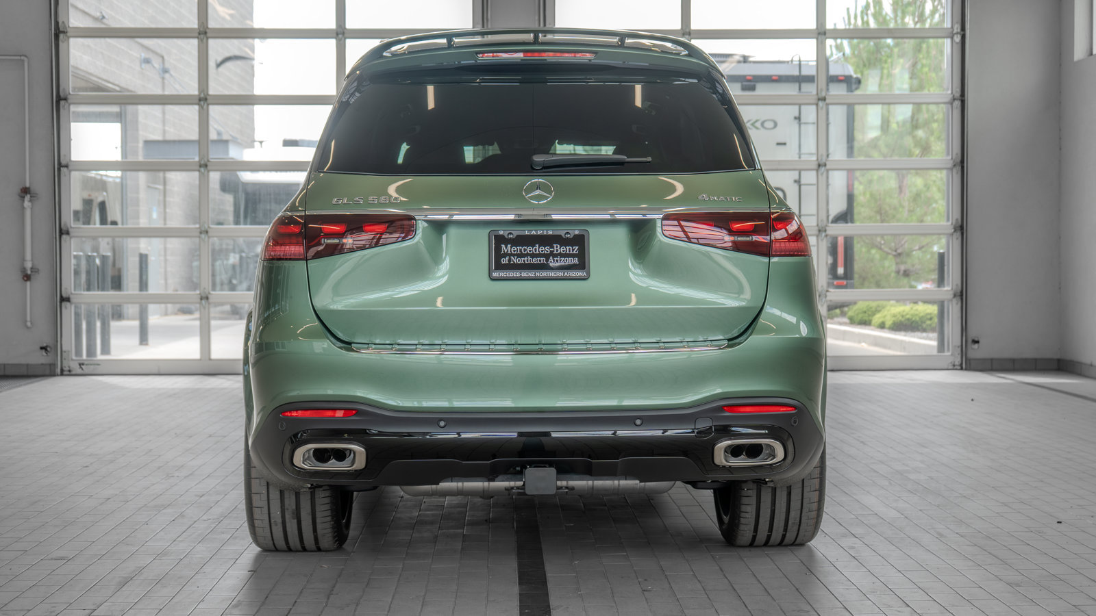 New 2026 Mercedes-Benz GLS 580 4MATIC image 14